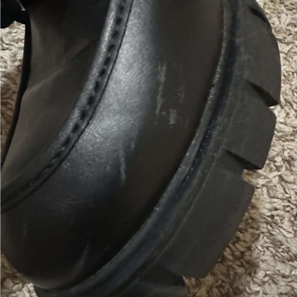 Madden NYC Loafers Sz 11 Chunky Black Platform Chain Y2K Gothic
Academia Classic - Picture 3 of 8